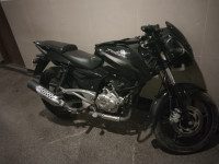Bajaj Pulsar 180 2016 Model