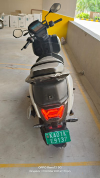 Vida V1 Pro 2024 Model