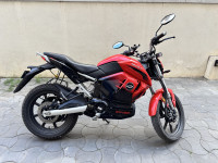 Revolt RV 400 2020 Model