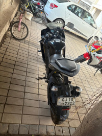 Yamaha YZF R15 V2 2013 Model