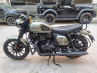 Jawa 42 Dual Tone 2024 Model