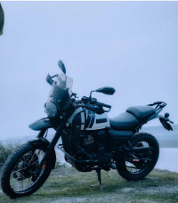 Yezdi Adventure Twin Headlight 2024 Model