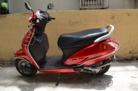 Red Honda Activa