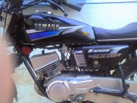 Black Yamaha RX 135