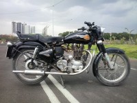 Black Royal Enfield Bullet Standard 350