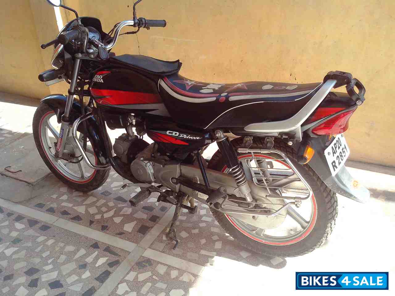 Hero honda cd discount deluxe 2007 model mileage