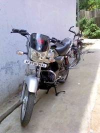 Silver Bajaj Platina 100