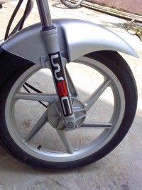 Silver Bajaj Platina 100