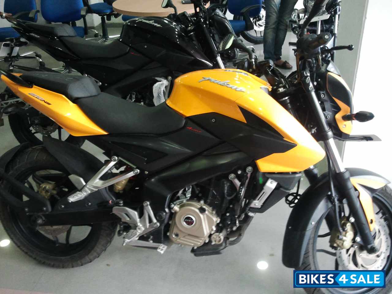 Yellow Bajaj Pulsar 200 NS