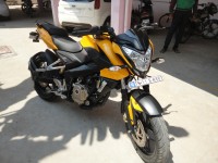 Yellow Bajaj Pulsar 200 NS