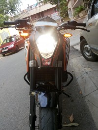 Orange KTM Duke 200