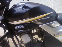 Black Yamaha Libero G5