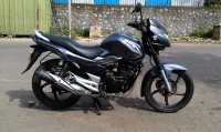 Grey Suzuki GS 150R