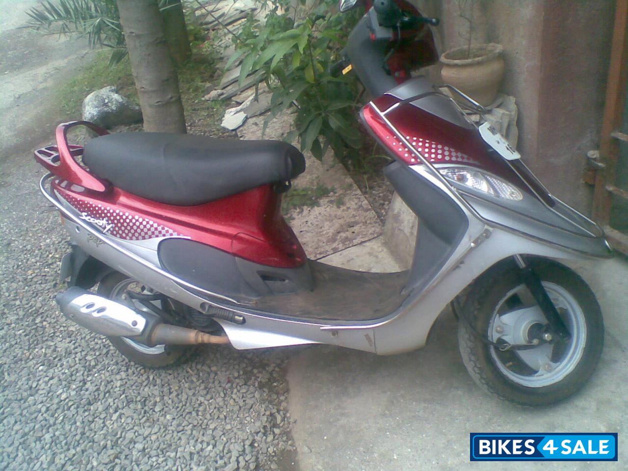 scooty pep red colour