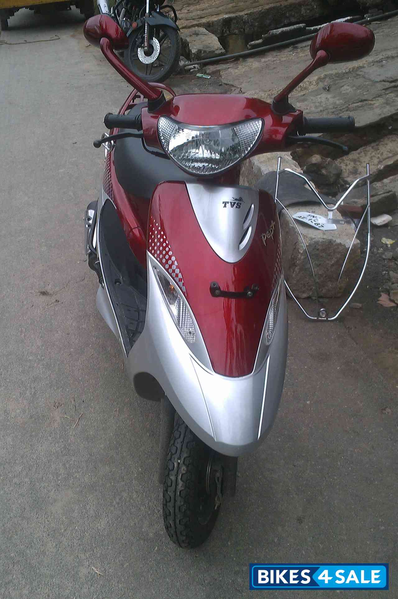 scooty pep red colour