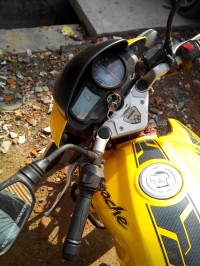 Yellow TVS Apache RTR 160