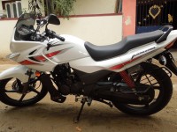 White Hero Karizma R