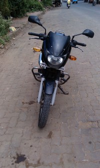 Black Bajaj Pulsar 150 DTSi