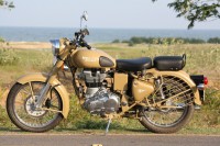 Desert Strom Royal Enfield Classic Desert Storm