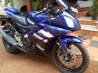 Blue Yamaha YZF R15 V2