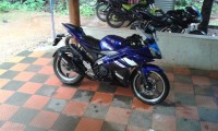 Blue Yamaha YZF R15 V2