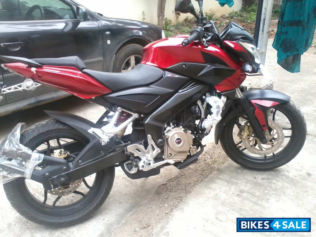 Used 2013 model Bajaj Pulsar 200 NS for sale in Chennai. ID 106581. Red ...