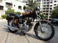 Burgandy Royal Enfield Lightning 535