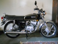 Black Yamaha RX 100