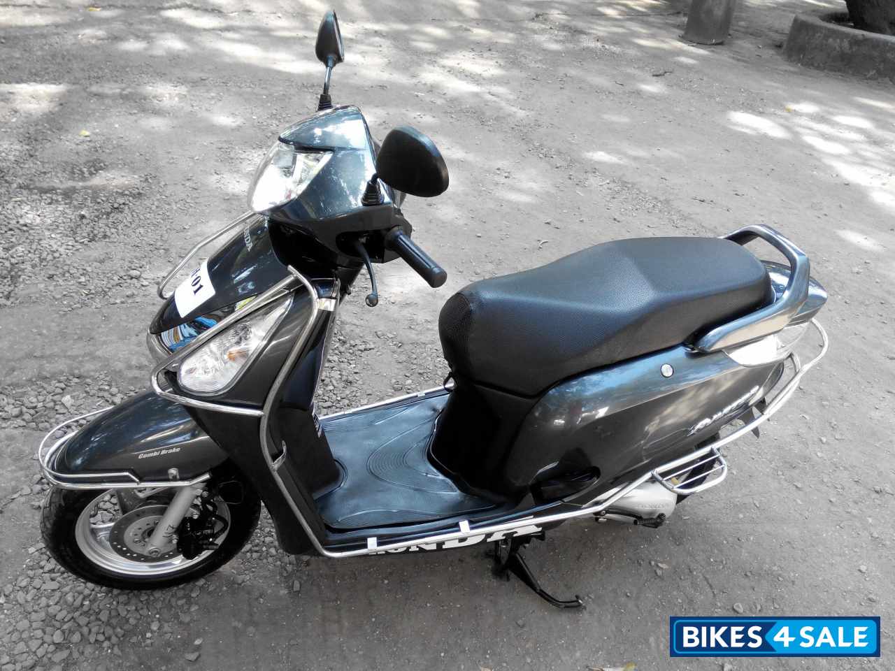 Used 2011 model Honda Aviator for sale in Mumbai. ID 107179. Metallic ...