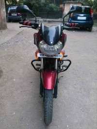 Red Bajaj Discover DTSi 135