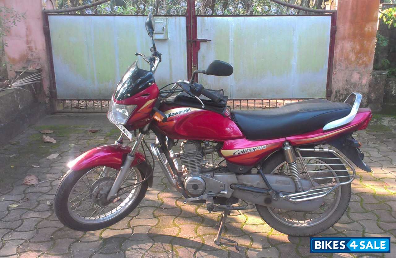 Red Bajaj Caliber 115