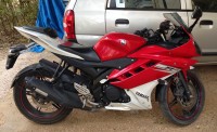 White Red Yamaha YZF R15 V2