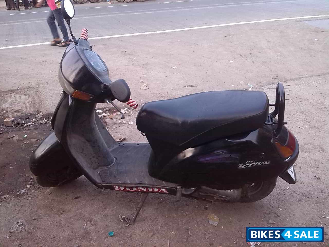 Black Honda Activa