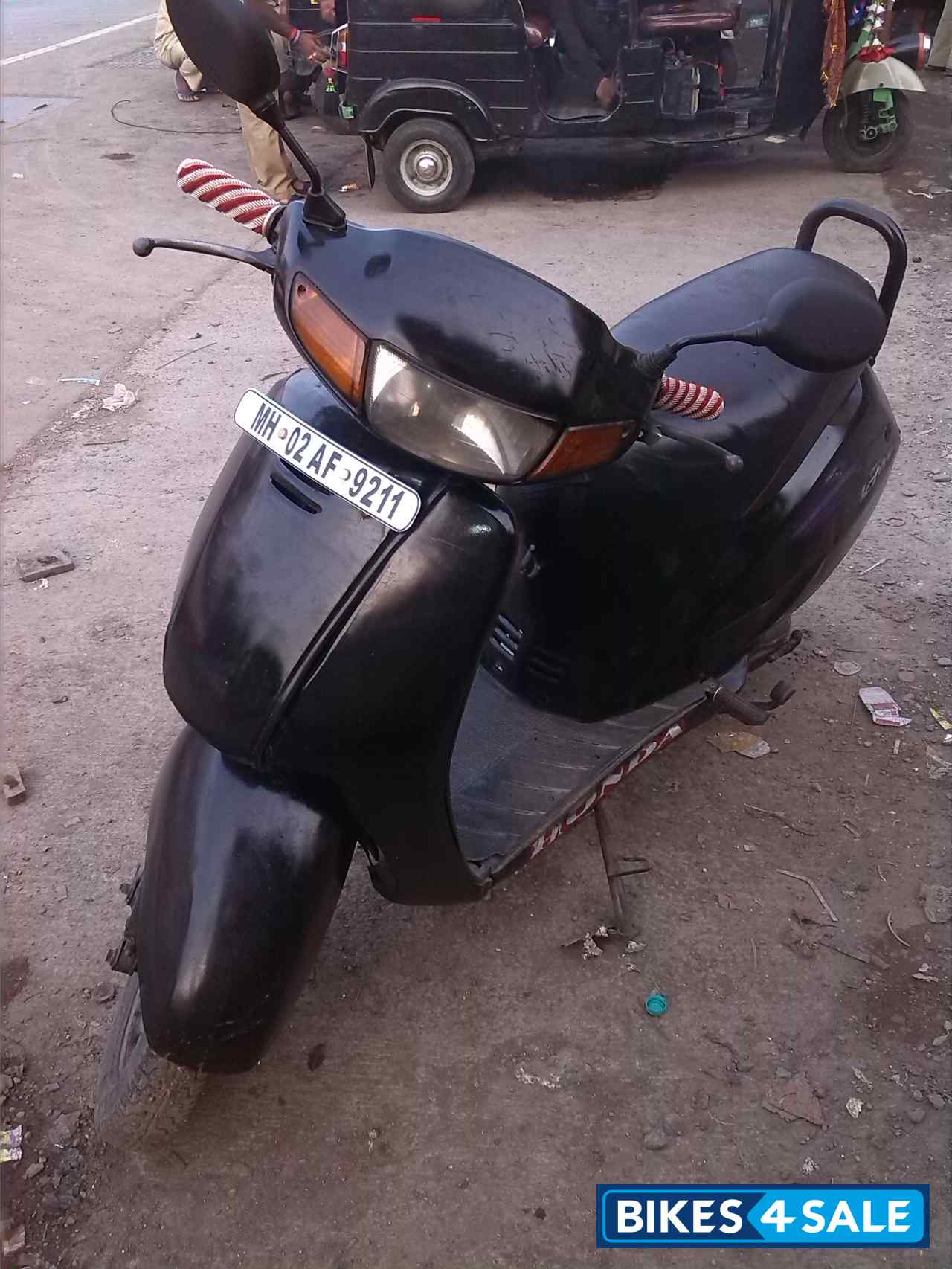 Black Honda Activa