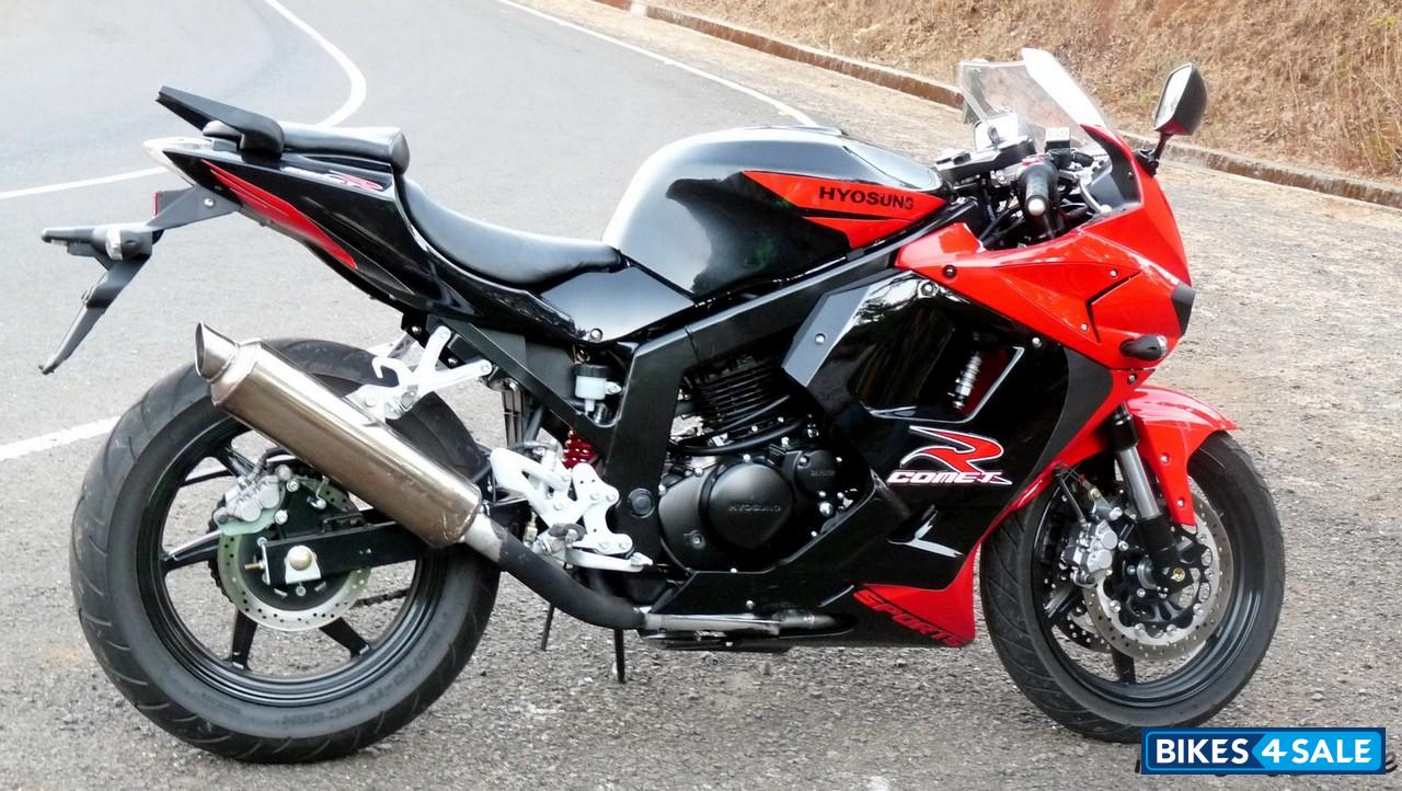 Red Black Hyosung GT250R for sale in Bangalore. I have a Hyosung comet ...