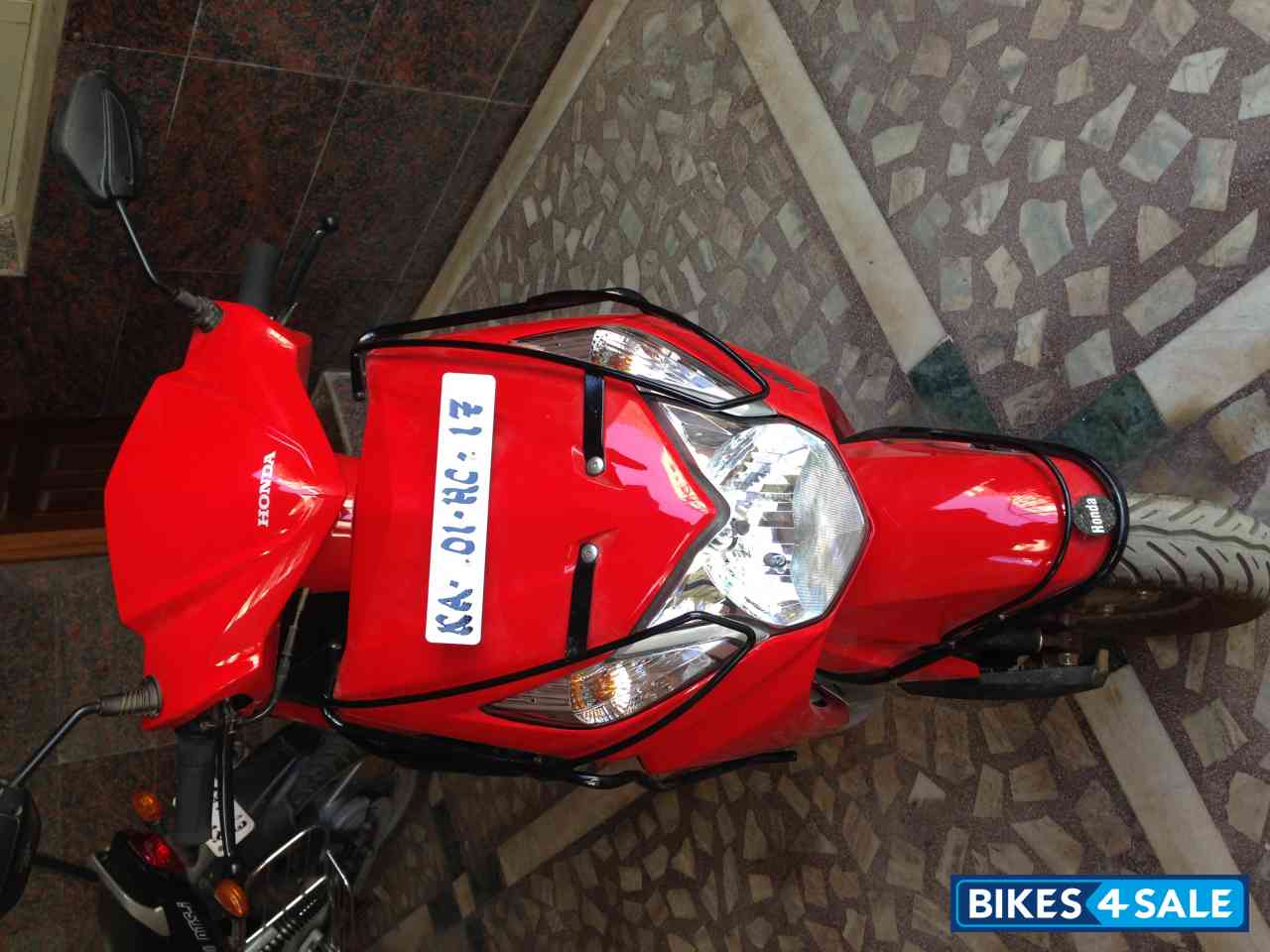 Red Honda Dio