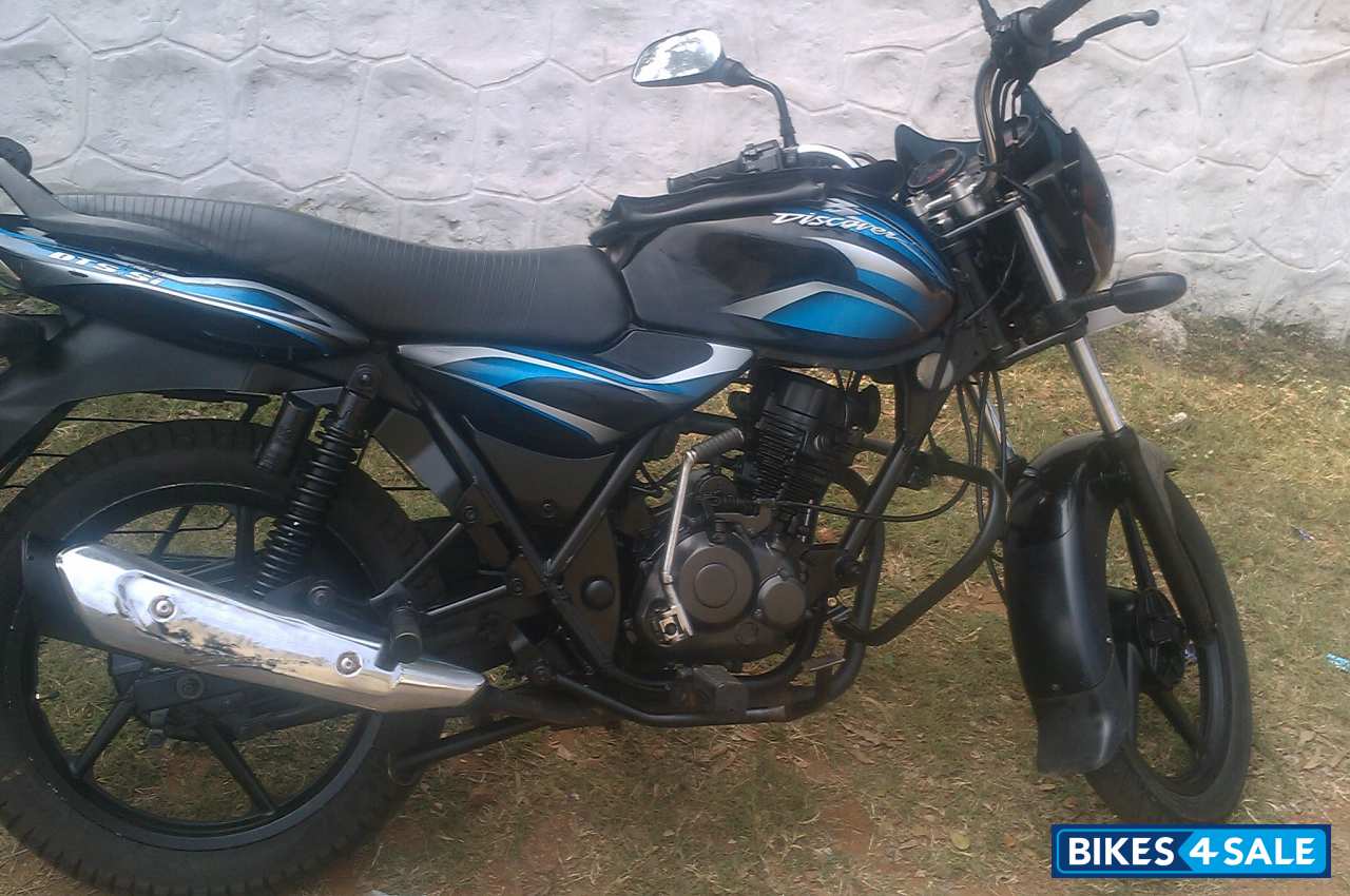 Black And Blue Bajaj Discover 100 DTS-Si