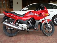 Red Hero Karizma R