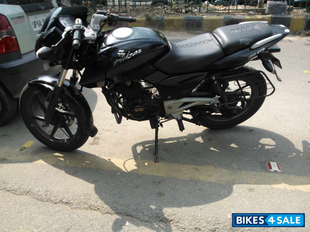 Black Bajaj Pulsar 180 DTSi