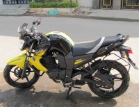 Black Yellow Yamaha FZ1