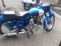 Blue Royal Enfield Bullet Standard 350