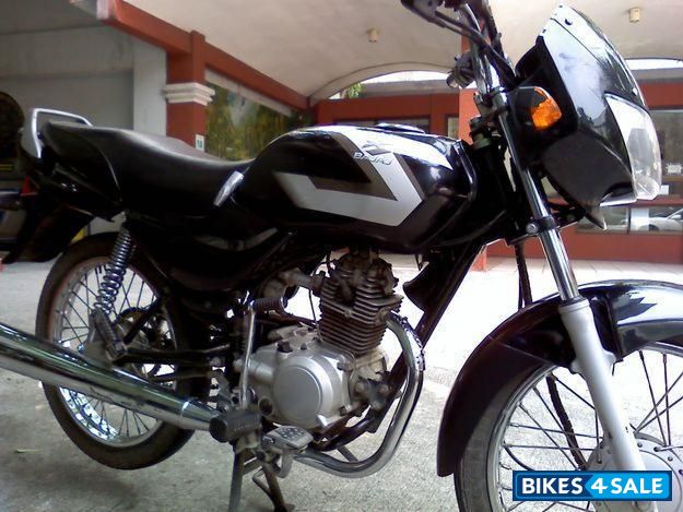 Black Bajaj CT 100