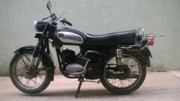 Black Yamaha Rajdoot