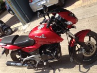 Red Bajaj Pulsar 180 DTSi