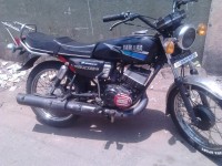 Black Yamaha RX 135