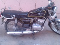 Black Yamaha RX 100