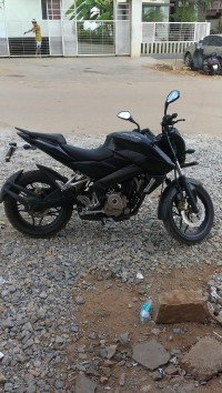 Bajaj Pulsar 200 NS 2013 Model