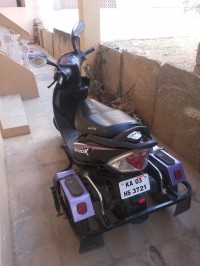 Gray And Purple TVS Scooty Streak