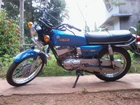 Blue Yamaha RX 100