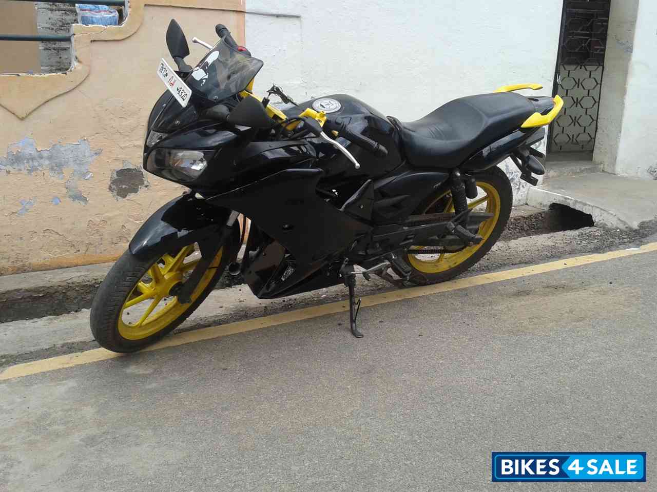 Used 10 Model Tvs Apache Rtr 160 For Sale In Tirunelveli Id Black Colour Bikes4sale